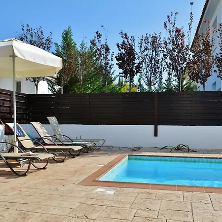 Your Beautiful Holiday Minutes From The Beach, 1460 Villa Protaras